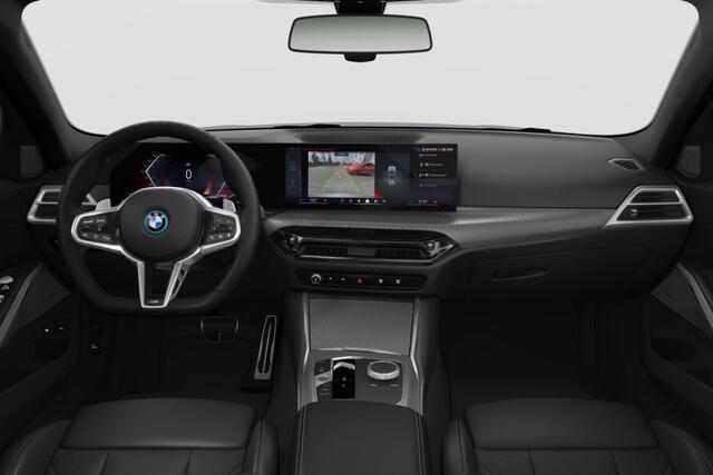 BMW 3-SERIE Touring 330e M Sport Edition | M Sportpakket Pro | Comfort Pack | Trekhaak