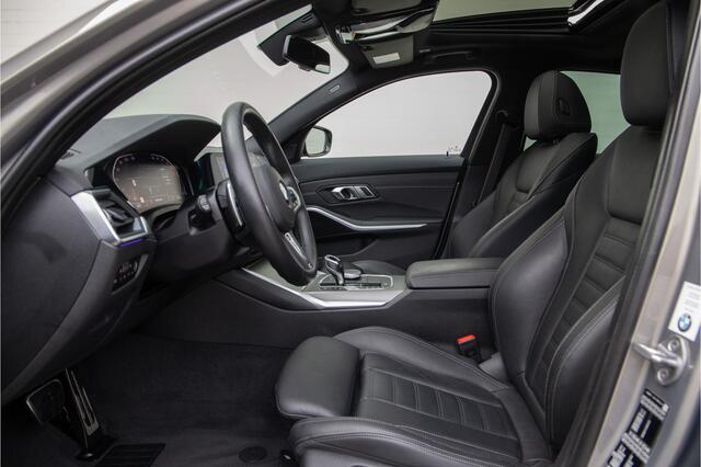 BMW 3-SERIE 320i High Executive M-Sport, Leder, Schuifdak, Head-up 2020