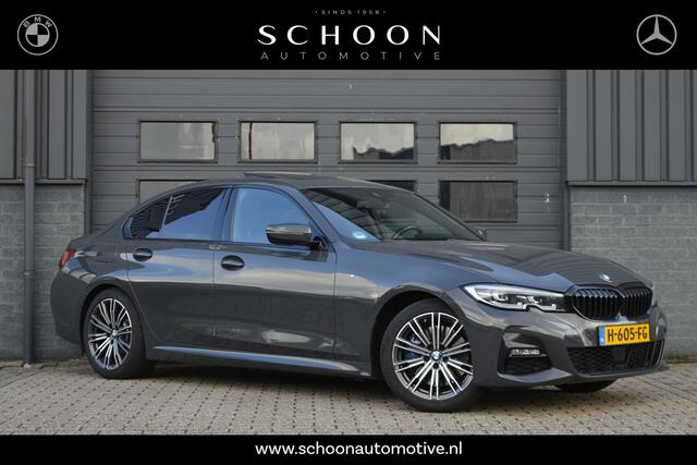 BMW 3-SERIE 330i High Executive | M-PAKKET | ACC | SCHUIFDAK | TREKHAAK |