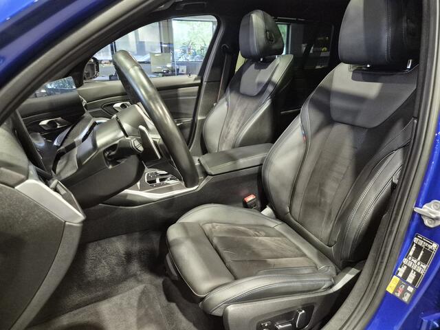 BMW 3-SERIE Touring 330e xDrive M-Sport | Panorama | HUD | Full optie