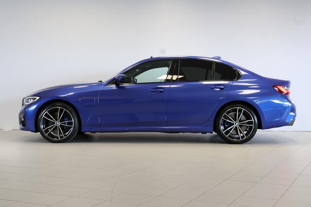 BMW 3-SERIE 330e High Executive M-Sport Pro - Schuif/Kanteldak - Harman/Kardon