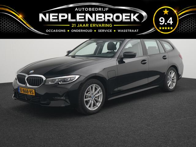 BMW 3-SERIE Touring 330e High Executive Adaptief Cruise | Lederen bekleding | 360 Camera | Stoel & Stuurverwarming | El. Achterklep |