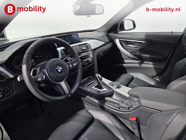 BMW 3-SERIE Touring 320i High Executive M-Sport Trekhaak 1800kg Apple CarPlay NL Auto! | Head-Up | Panoramadak | Hifi | DAB Audio | Leer