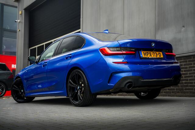 BMW 3-SERIE 320i 184 pk High Executive M-Sport / Laser/ Pano-Dak/ ACC/ 360° Camera/ HUD/ H&K/ Keyless/ Adaptief M/ Memory/ Stoelverw. V+A/ 19" LMV