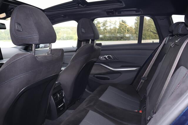 BMW 3-SERIE Touring 330e | 25MY | LCI FACELIFT | BTW-AUTO | ELEK. HAAK | HEAD UP | HARMAN & KARDON | SFEERVERLICHTING | 360 CAMERA | MEMORY SEATS | PANO |