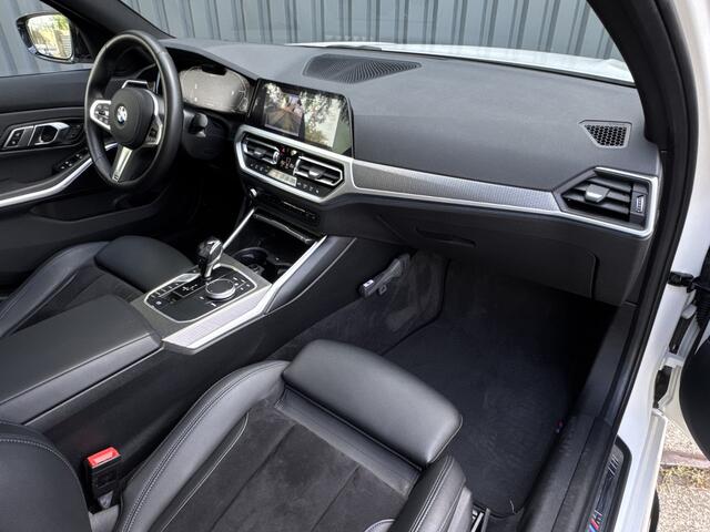 BMW 3-SERIE 330e M Sport 292 pk Laser, PANO, Memory, Dodehoek