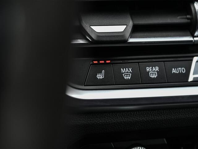 BMW 3-SERIE 318i High Executive M-Sport | M-Performance | Stoelverwarming | Ambiance Interieur | PDC V+A | Cruise Control |