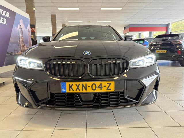 BMW 3-SERIE Touring 330e xDrive M Sport 292PK *HEADup*360CAM*ACC*
