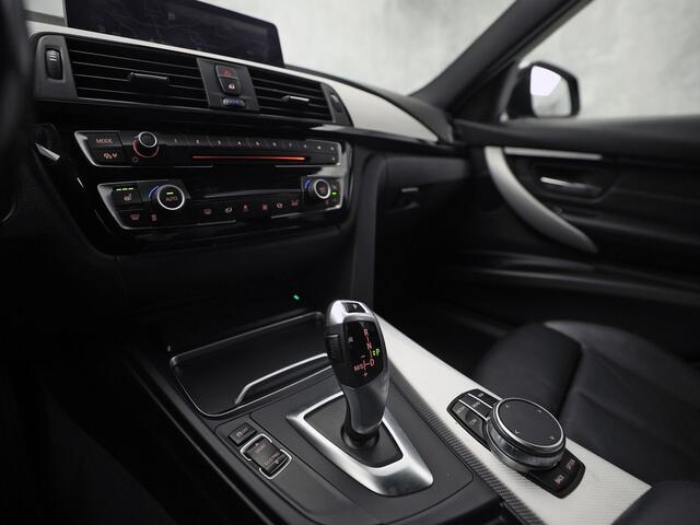 BMW 3-SERIE 318i M Sport High Executive Automaat (VIRTUAL COCKPIT, M PAKKET, GROOT NAVI, STOELVERWARMING, SPORT AUTOMAAT, SPORTSTOELEN, TREKHAAK, GETINT GLAS, PARKEERSENSOREN, NIEUWSTAAT)
