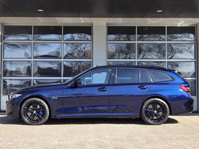 BMW 3-SERIE Touring 330e M SPORT | M STOELEN | MEMORY STOELEN | PANORMA | ADAP CRUISE | 19 INCH |