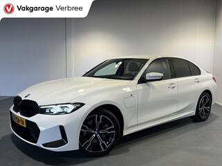 BMW 3-SERIE