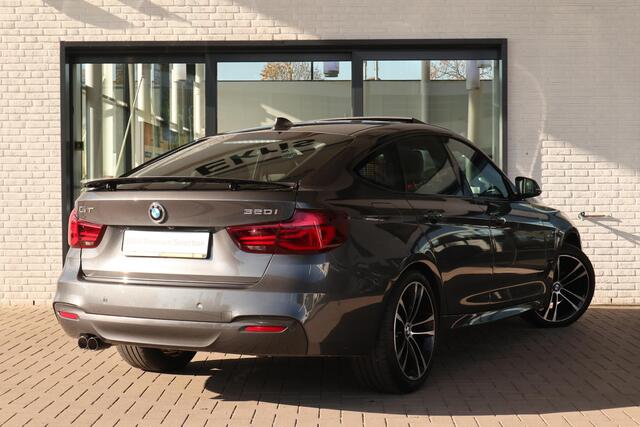 BMW 3-SERIE GT Gran Turismo 320i High Executive Edition | M Sport | Parking Pack