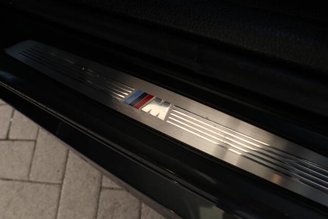 BMW 3-SERIE GT Gran Turismo 320i High Executive Edition | M Sport | Parking Pack