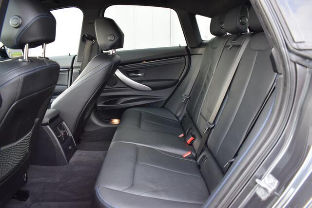 BMW 3-SERIE GT 320i XDrive High Executive M-Sport LED | Zwart Leder | Carplay | Sportstoelen | 19 Inch LMV