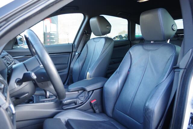 BMW 3-SERIE GT Gran Turismo 320i 184 PK xDrive M-Sport High Executive, LED, Leder, Adap. Cruise Control, Carplay, Camera