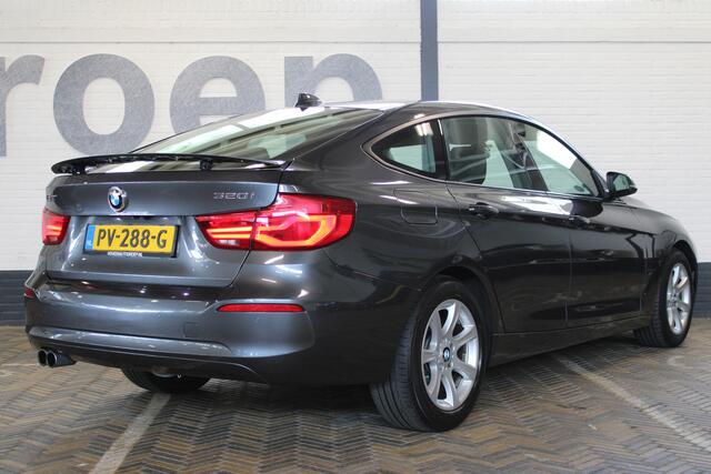 BMW 3-SERIE GT Gran Turismo 320i High Executive | Vol leder | Stoelverwarming | Navigatie | Elektrische wegklapbare trekhaak | Stoelverwarming | Led koplampen | Cruise control | Climate control |