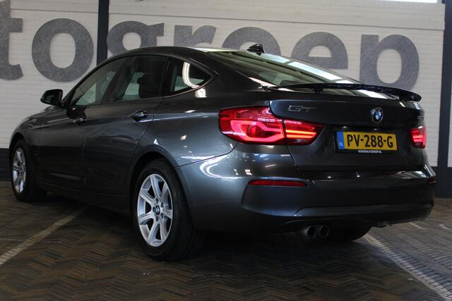 BMW 3-SERIE GT Gran Turismo 320i High Executive | Vol leder | Stoelverwarming | Navigatie | Elektrische wegklapbare trekhaak | Stoelverwarming | Led koplampen | Cruise control | Climate control |