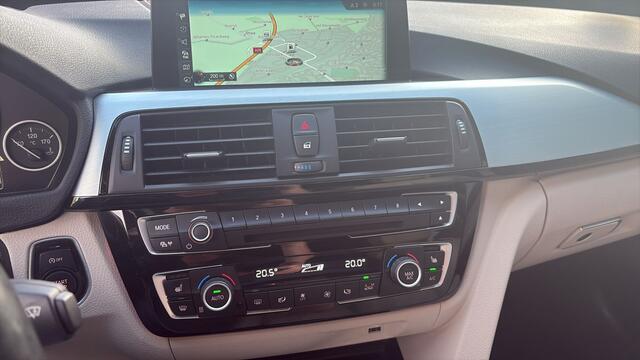 BMW 3-SERIE GT Gran Turismo BMW 330i BWJ 2016 2.0 252PK Centennial High Executive AUTOMAAT | STOELVERW. | LEDER | SCHUIF PANODAK | LANE ASSIST | NAVI | CLIMA | CRUISE | 360 CAMERA | M PAKKET