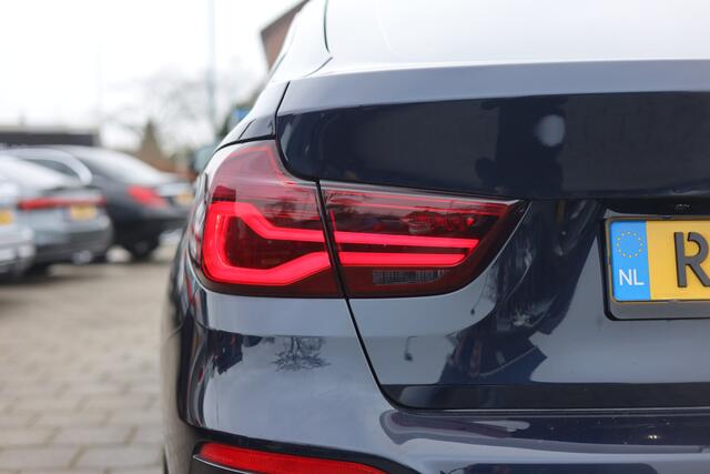 BMW 3-SERIE GT Gran Turismo 320i HIGH EXECUTIVE I PANO I LEDER I 19 INCH