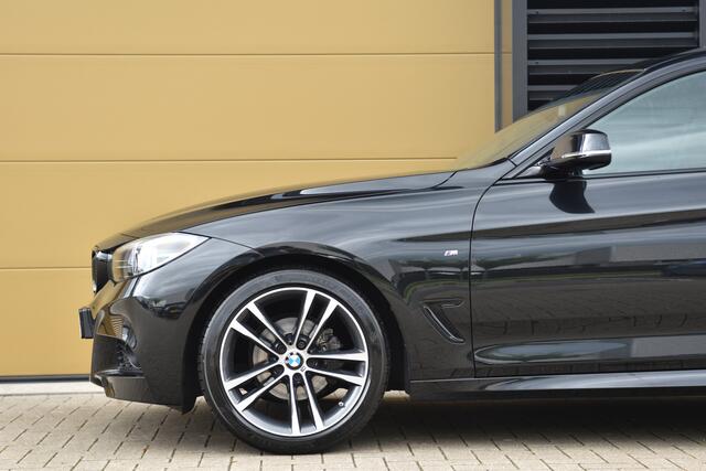 BMW 3-SERIE GT Gran Turismo 320i High Executive * M-Sport * Panoramadak * LED * Hifi * DAB * Comforttoegang *