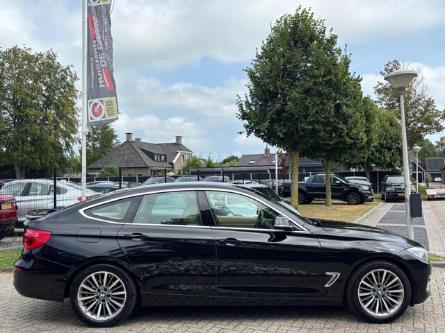 BMW 3-SERIE GT Gran Turismo 320I High Executive 2017 Automaat Dealer Onderhouden