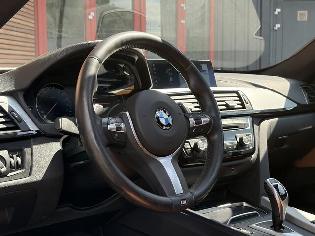 BMW 3-SERIE GT Gran Turismo 320i High Executive Edition Trekhaak wegklapbaar / Lederen bekleding / Panodak / Stoelverwarming
