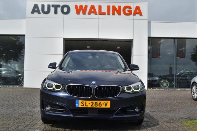 BMW 3-SERIE GT Gran Turismo Sportline | Leer | Trekahaak af Fabriek | Adaptieve Cuise | 320i High Executive Parkeerhulp v/a | DAB | Draadloosladen |
