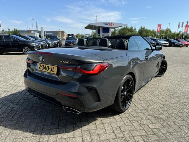BMW 4-SERIE Cabrio M440i 374PK xDrive High Executive M Sport Nekverwarming 19 Inch DAB LED Stuurverwarming Harman-Kardon Stuurverwarming 360 graden Camera Head-Up Display Keyless Entry Laser Licht ACC Dravit Grau Carplay Vol!