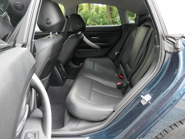 BMW 4-SERIE Gran Coupé 418d AUT Corporate Lease Essential Navi / Lederen bekleding / Sportstuur / Bluetooth