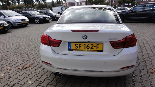 BMW 4-SERIE 420i High Executive.