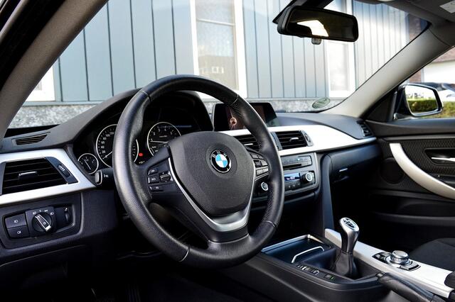 BMW 4-SERIE Gran Coupé 420i Centennial Executive Rijklaarprijs-Garantie Navigatie Airco Xenon Led 1e Eigenaar