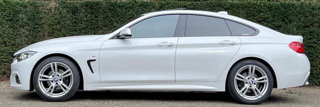 BMW 4-SERIE 418i high excecutive NL Aut Leder Carplay M-sport Head up