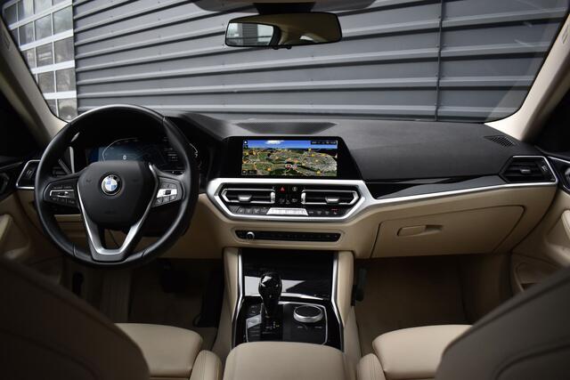 BMW 4-SERIE Coupé 420i High Executive | Laserlight | Camera | CarPlay | Lederen Sportstoelen | Dealer Onderhouden |