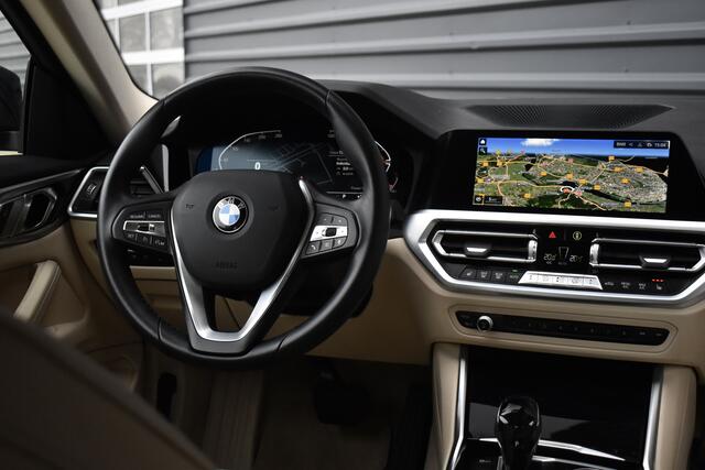 BMW 4-SERIE Coupé 420i High Executive | Laserlight | Camera | CarPlay | Lederen Sportstoelen | Dealer Onderhouden |