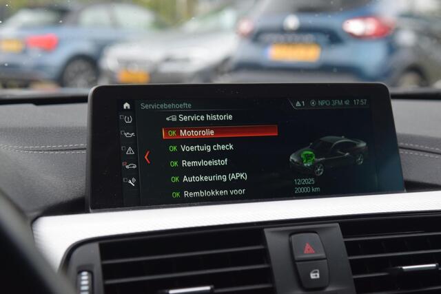 BMW 4-SERIE Coupé Executive M-sport automaat met Nav/Led/Pdc/NL