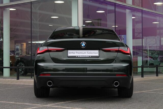 BMW 4-SERIE Gran Coupé 430i High Executive Automaat / Schuif-kanteldak / Parking Assistant Plus / Active Cruise Control / Comfort Access / Stuurverwarming
