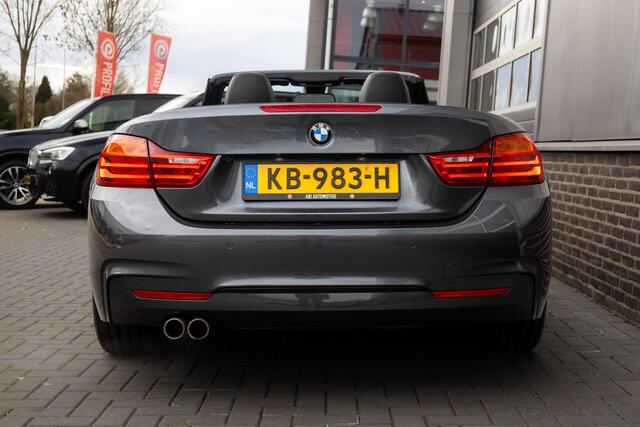 BMW 4-SERIE Cabrio 430i 252 pk Centennial High Executive M-Sportpakket / NL-Auto/ Dealer.ond/ Nek.Verw. / Harman&Kardon/ Head-Up/ Camera/ Sportstoelen/ Stoel.Verw/ 19'' LMV