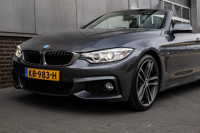BMW 4-SERIE Cabrio 430i 252 pk Centennial High Executive M-Sportpakket / NL-Auto/ Dealer.ond/ Nek.Verw. / Harman&Kardon/ Head-Up/ Camera/ Sportstoelen/ Stoel.Verw/ 19'' LMV
