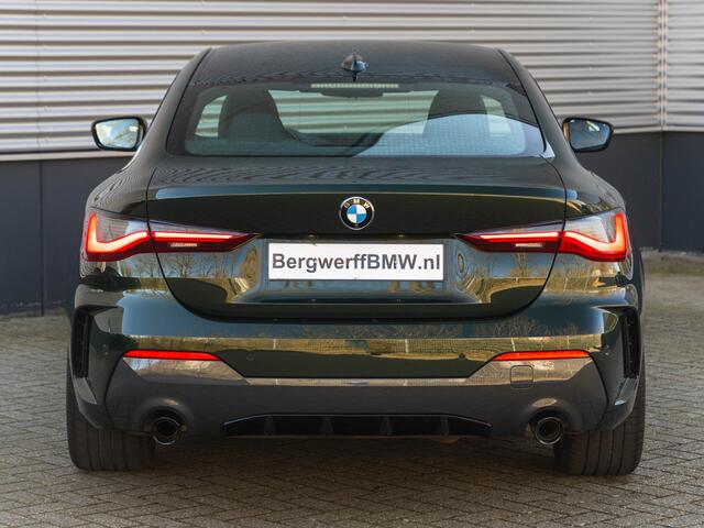 BMW 4-SERIE Coupé 430i M-Sport - Camera - ACC - Laserlight - Hifi