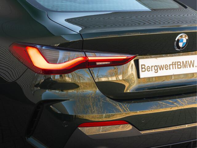 BMW 4-SERIE Coupé 430i M-Sport - Camera - ACC - Laserlight - Hifi