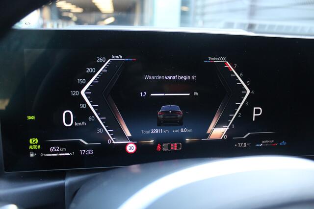 BMW 4-SERIE Gran Coupé 420i Business Edition Plus - M SPORT - SCHUIFDAK - 360 CAMERA - TREKHAAK - HEAD UP -