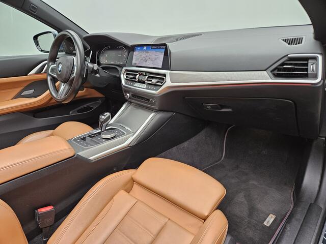 BMW 4-SERIE Cabrio 420i M Sport G23 Arctic Race Blue Metallic | Laser LED | Head Up | Harman Kardon | Nek & Stuurverwarming | Lederen Sportstoelen Memory | 19"L.M | Camera | Apple Carplay |
