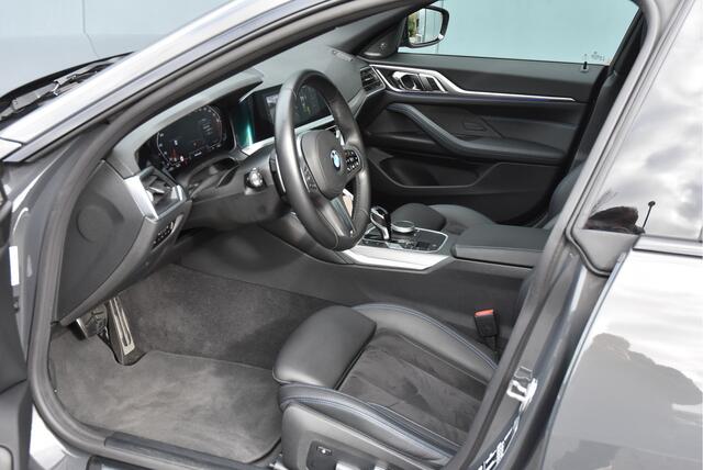 BMW 4-SERIE Gran Coupé M440i xDrive High Executive 1e eigenaar