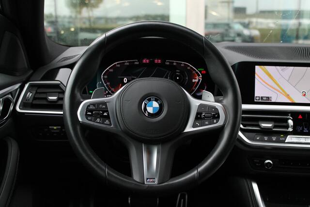 BMW 4-SERIE Gran Coupé 420i High Executive M Sport Automaat / Parking Assistant Plus / Driving Assistant Professional / Comfort Access / Live Cockpit Professional