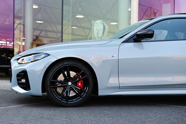 BMW 4-SERIE Coupé 430i High Executive M Sport Automaat / Panoramadak / Head Up Display / Memory / Camera / Hifi / 19"LM-velgen
