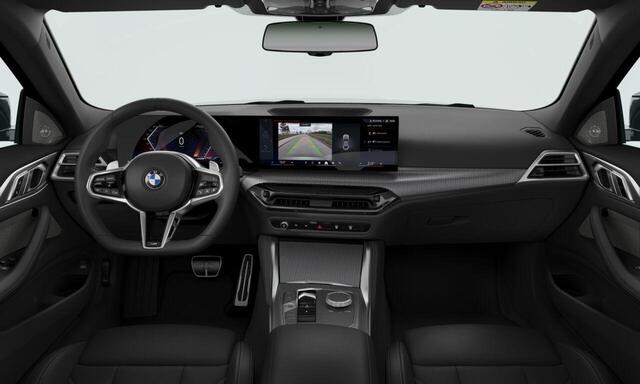 BMW 4-SERIE 420i Coupé | M Sportpakket Pro | Comfort Pack