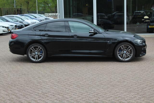 BMW 4-SERIE Gran Coupé 430i xDrive High Exe. M Sport 62.559 km! / Camera / Leder / 18'' / Harman Kardon / Navigatie / DAB / Stoelverwarming / Cruise Control