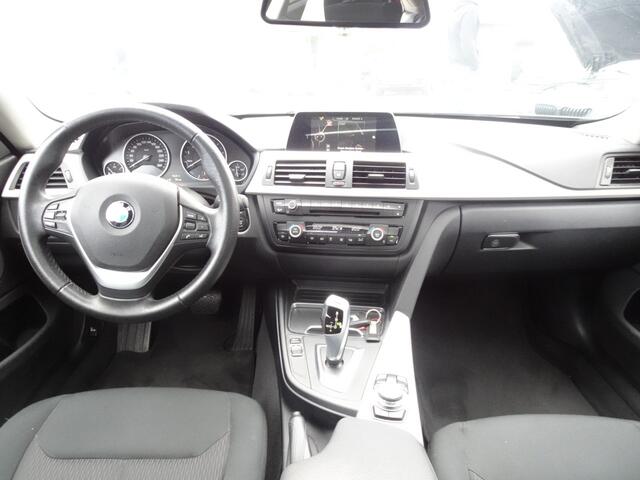 BMW 4-SERIE Gran Coupé 420i Centennial Executive