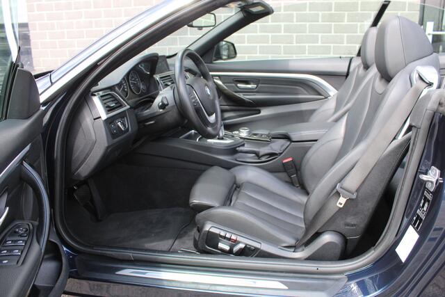 BMW 4-SERIE Cabrio 420i High Executive / Carplay / Leer / N.A.P.