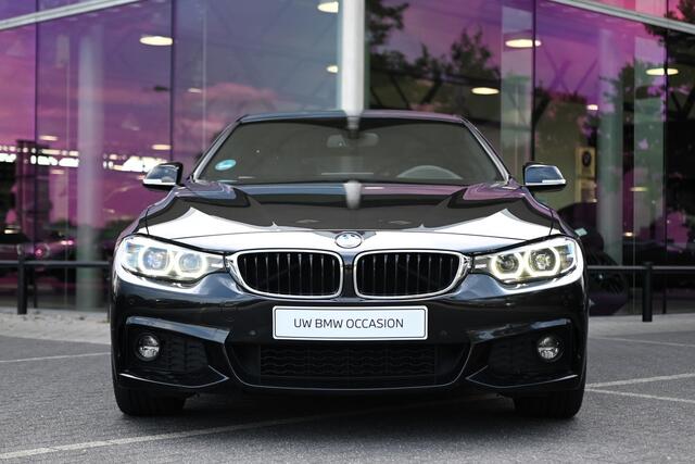 BMW 4-SERIE Gran Coupé 420i High Executive M Sport Automaat / Schuif-kanteldak / Sportstoelen / M Sportonderstel / Sport Steering / Stoelverwarming / LED / Head-Up